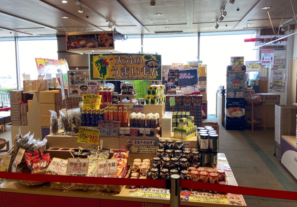 Main building souvenir shop